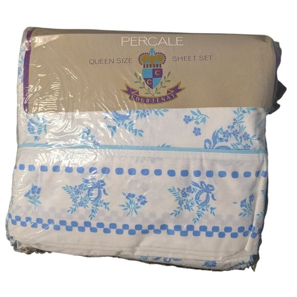 Courtney Queen 4-Piece Sheet Set Percale Cotton/Polyester Blend - Picture 6 of 11